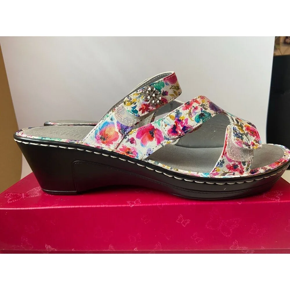Alegria loti womens